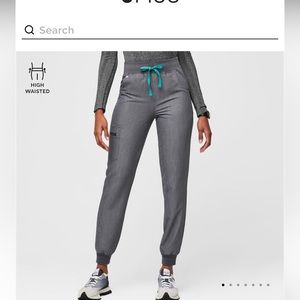 Figs grey petite scrub pants